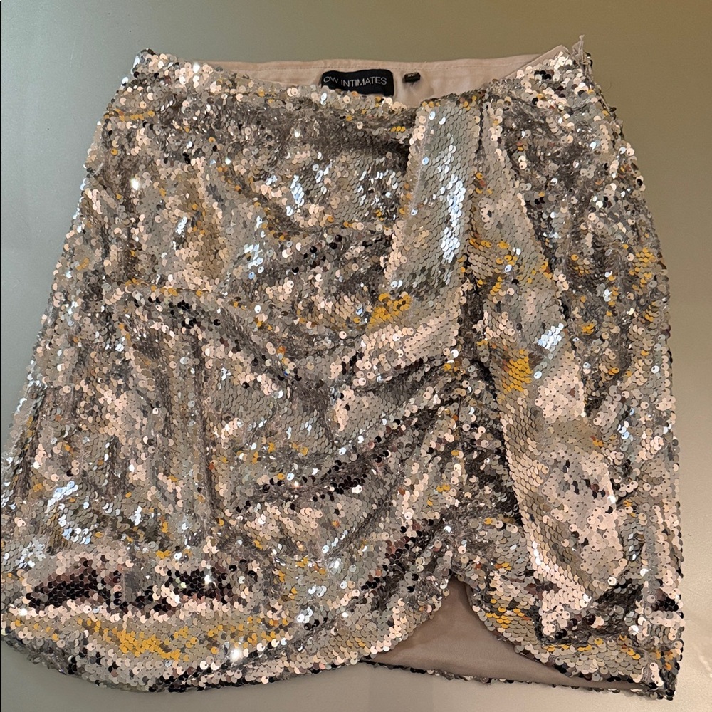 OW INTIMATES Silver Sequin Mini Skirt